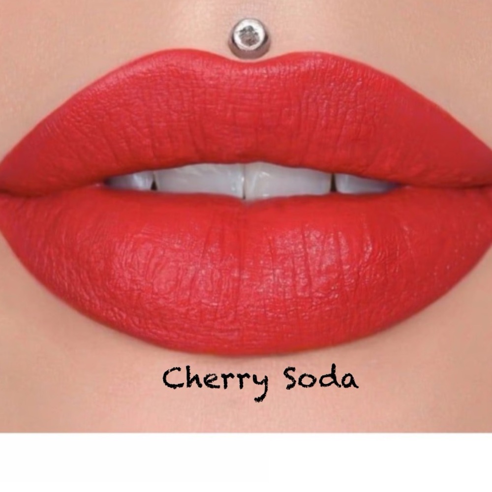Jeffree Star Velvet Trap Lipstick in Cherry Soda
